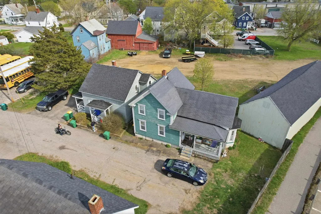 7 Wallace Street Rochester NH 03839
