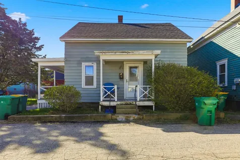 7 Wallace Street Rochester NH 03839