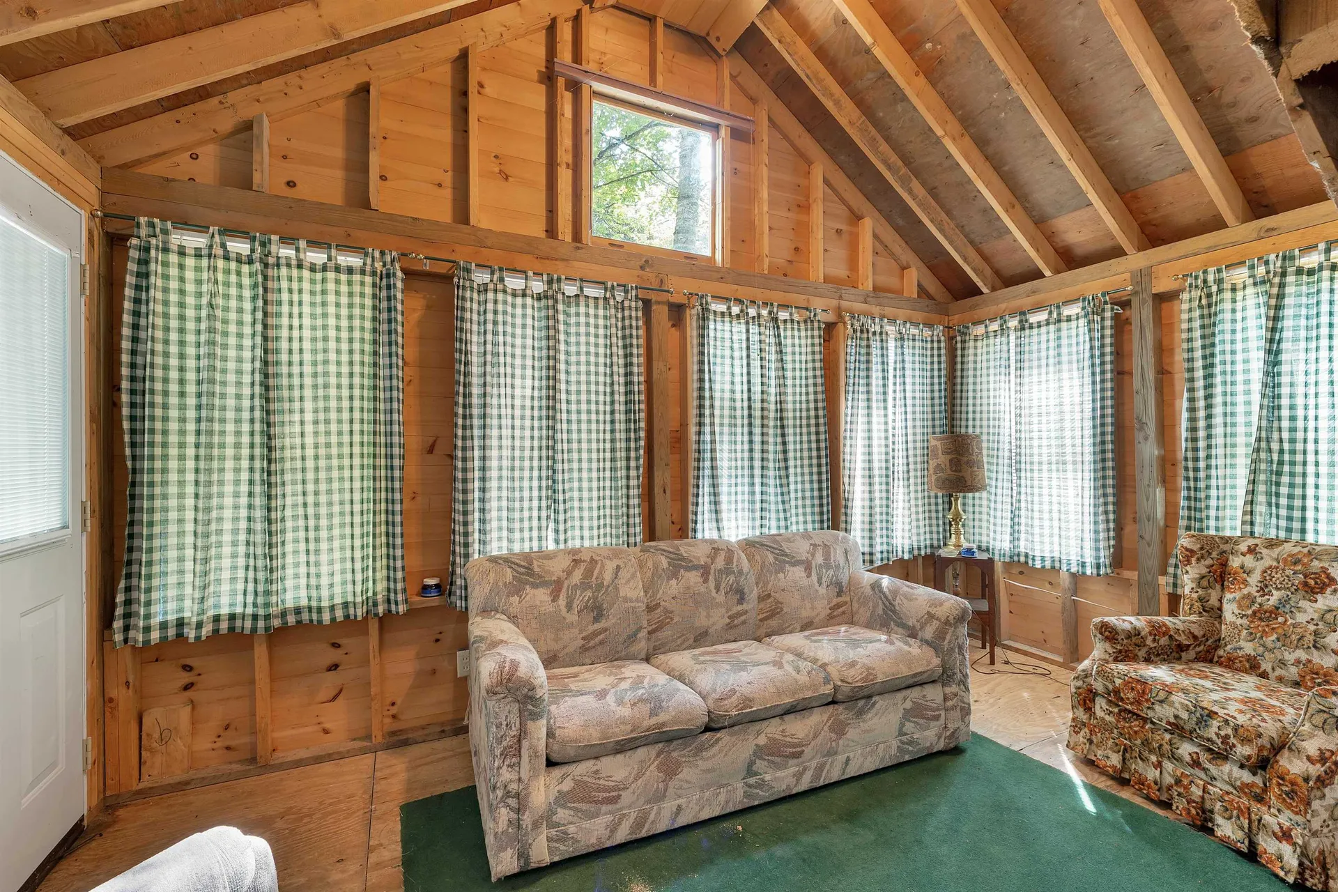 1099 Washington Hill Road Tamworth NH 03875