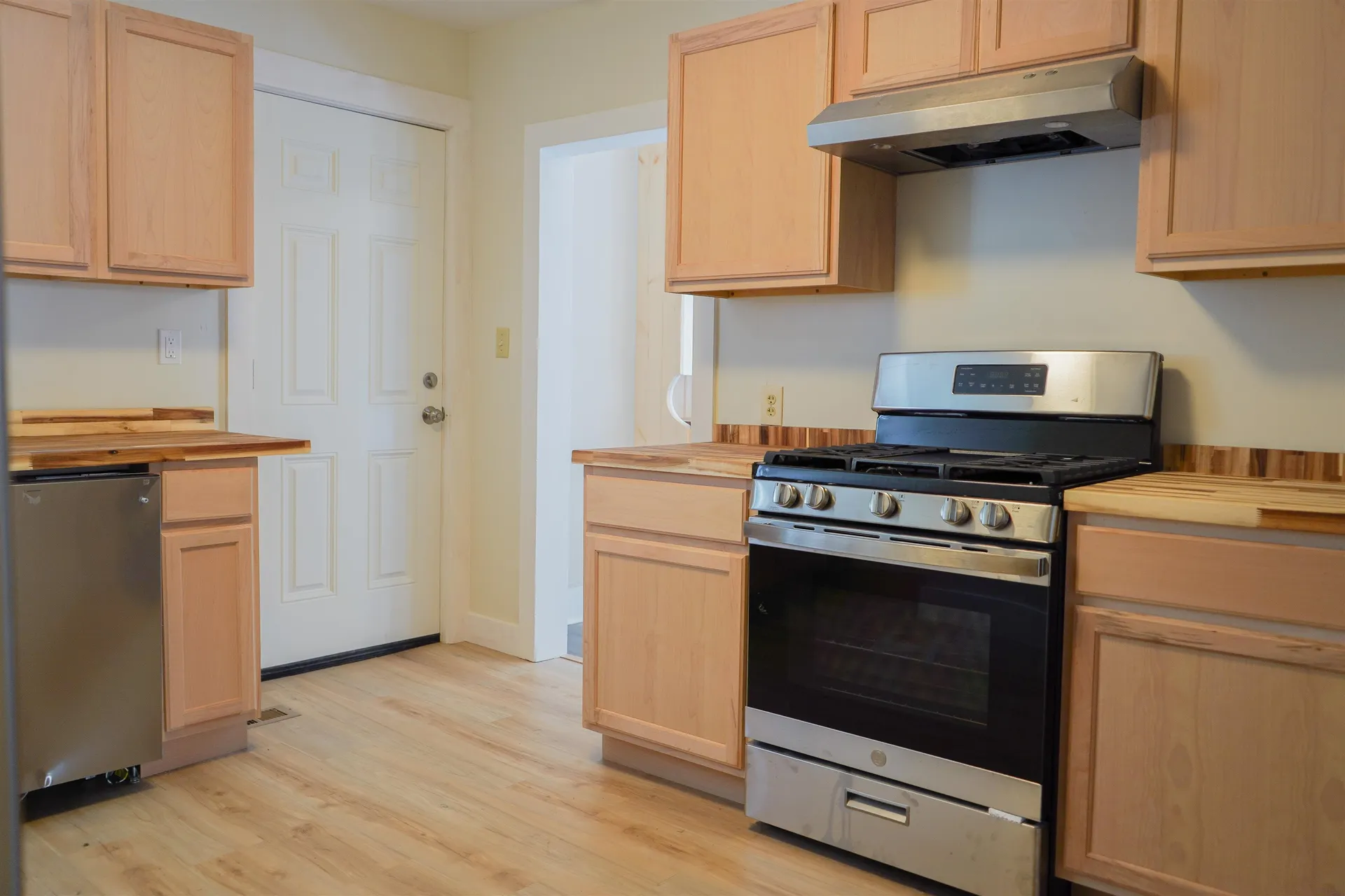 48-50 Taylor Hill Road Proctor VT 05765