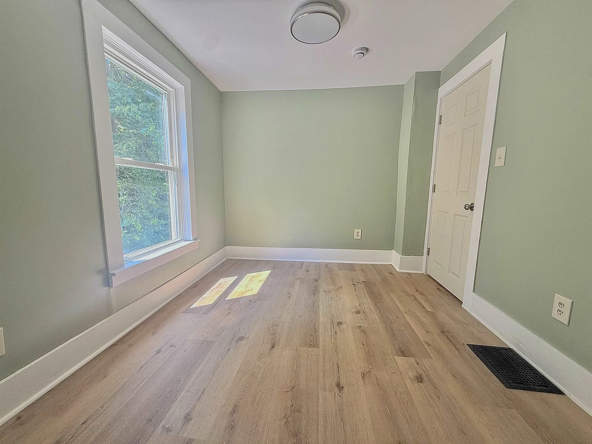 48-50 Taylor Hill Road Proctor VT 05765