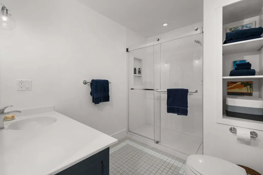 17 Pepperell Way York ME 03909