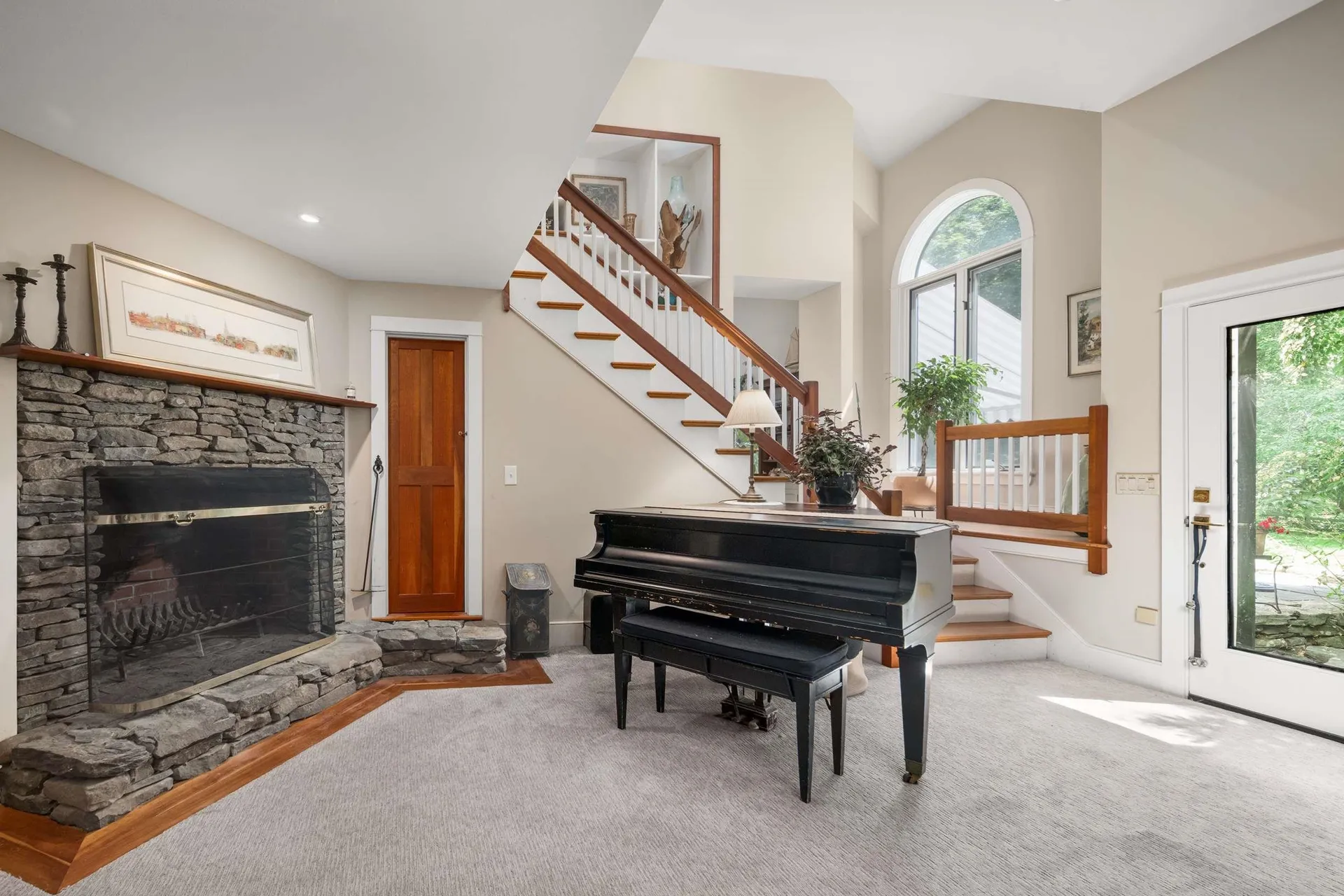 17 Pepperell Way York ME 03909