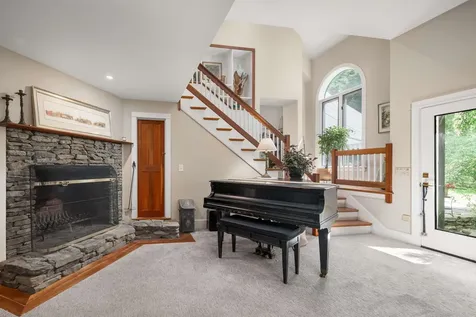 17 Pepperell Way York ME 03909