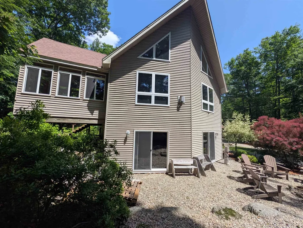 26 Berndorf Avenue Moultonborough NH 03254