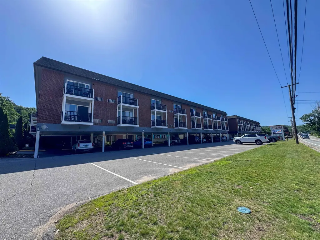 131 Lake Street Gilford NH 03249