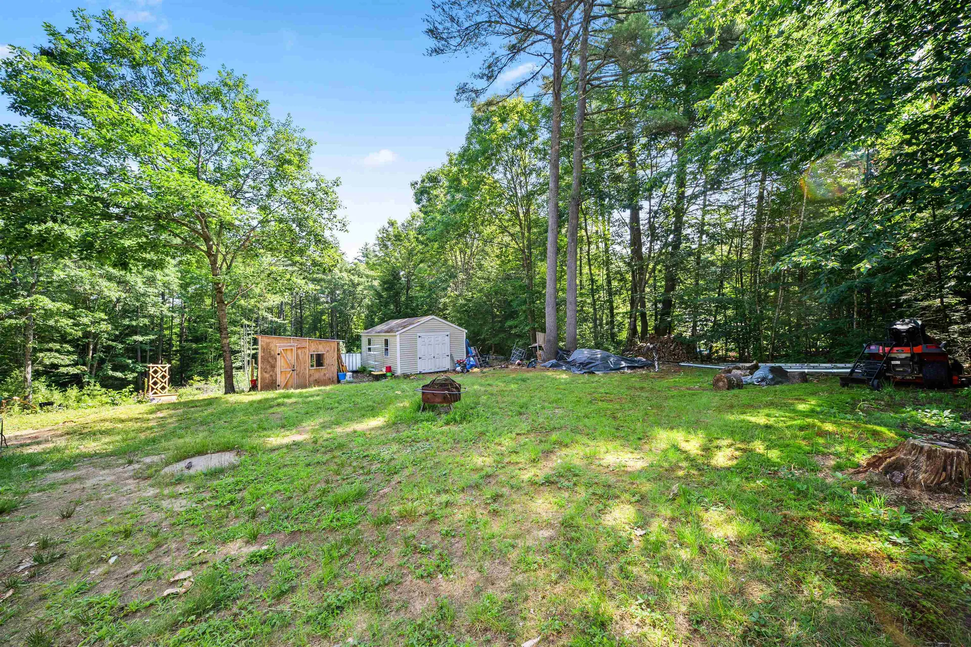 47 Henry Drive Effingham NH 03882