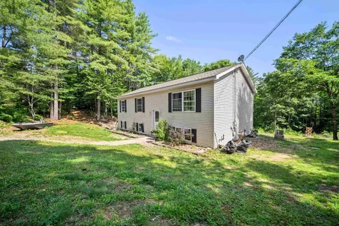 47 Henry Drive Effingham NH 03882