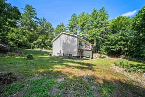 47 Henry Drive Effingham NH 03882