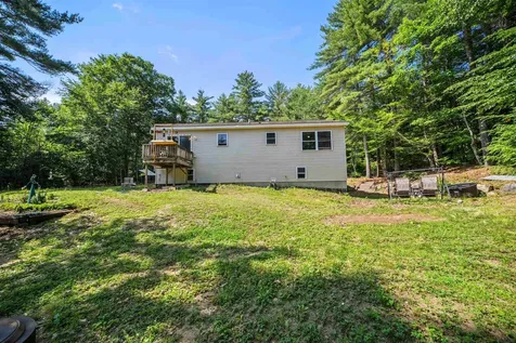 47 Henry Drive Effingham NH 03882