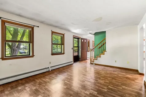 59 Oak Hill Road Concord NH 03301
