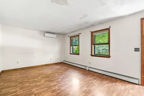 59 Oak Hill Road Concord NH 03301