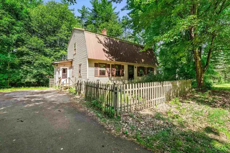 59 Oak Hill Road Concord NH 03301