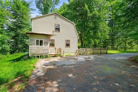 59 Oak Hill Road Concord NH 03301