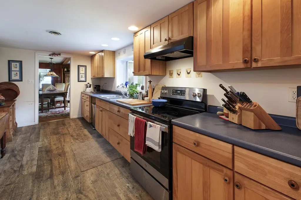 97 Kibbe Farm Road South Hero VT 05486