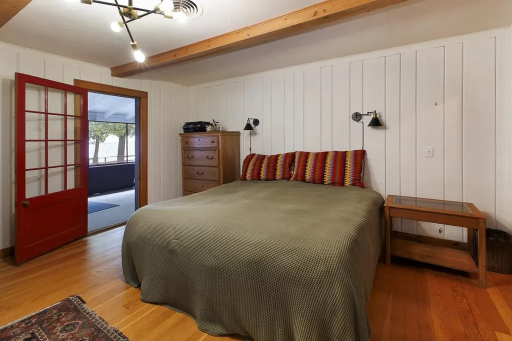 97 Kibbe Farm Road South Hero VT 05486