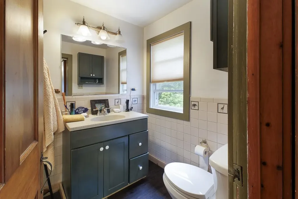 97 Kibbe Farm Road South Hero VT 05486