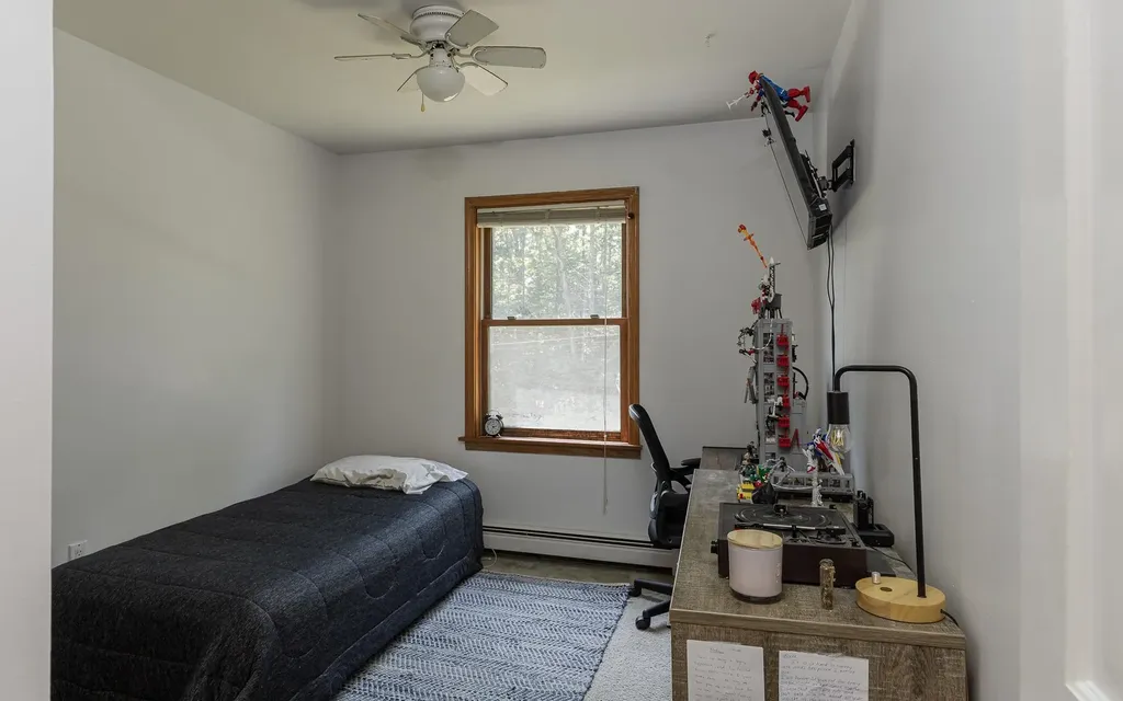 122 Eaton Road Swanzey NH 03446