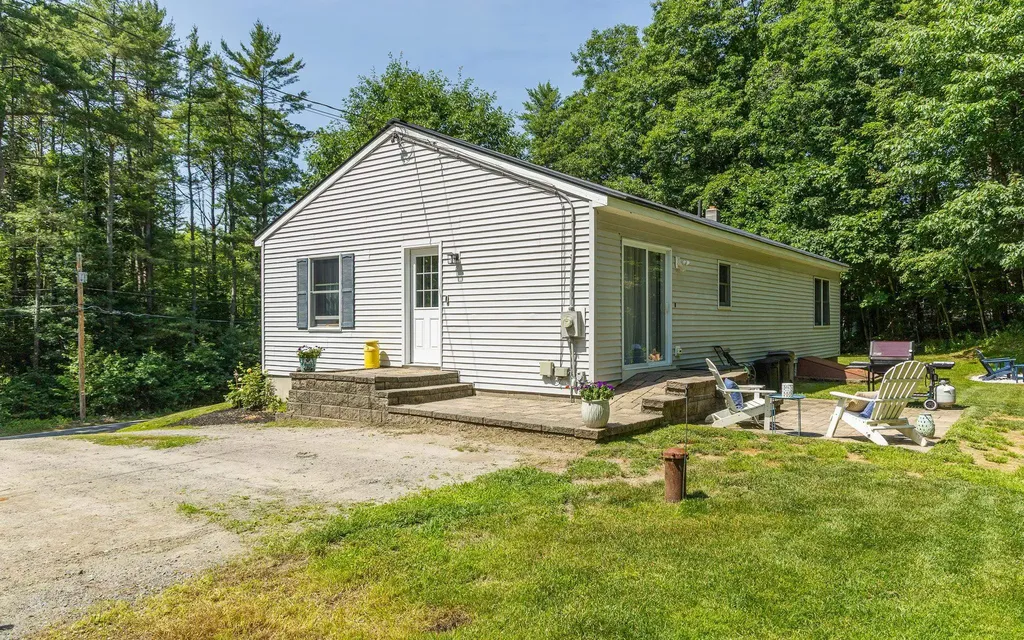 122 Eaton Road Swanzey NH 03446