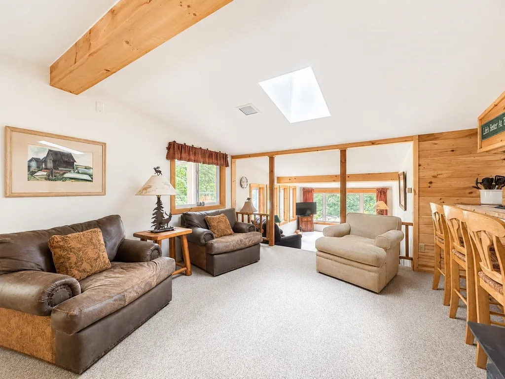 20 Keene Avenue Fitzwilliam NH 03447