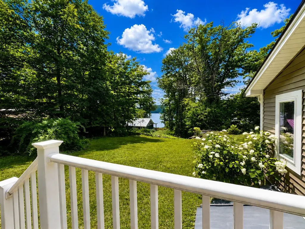 20 Keene Avenue Fitzwilliam NH 03447