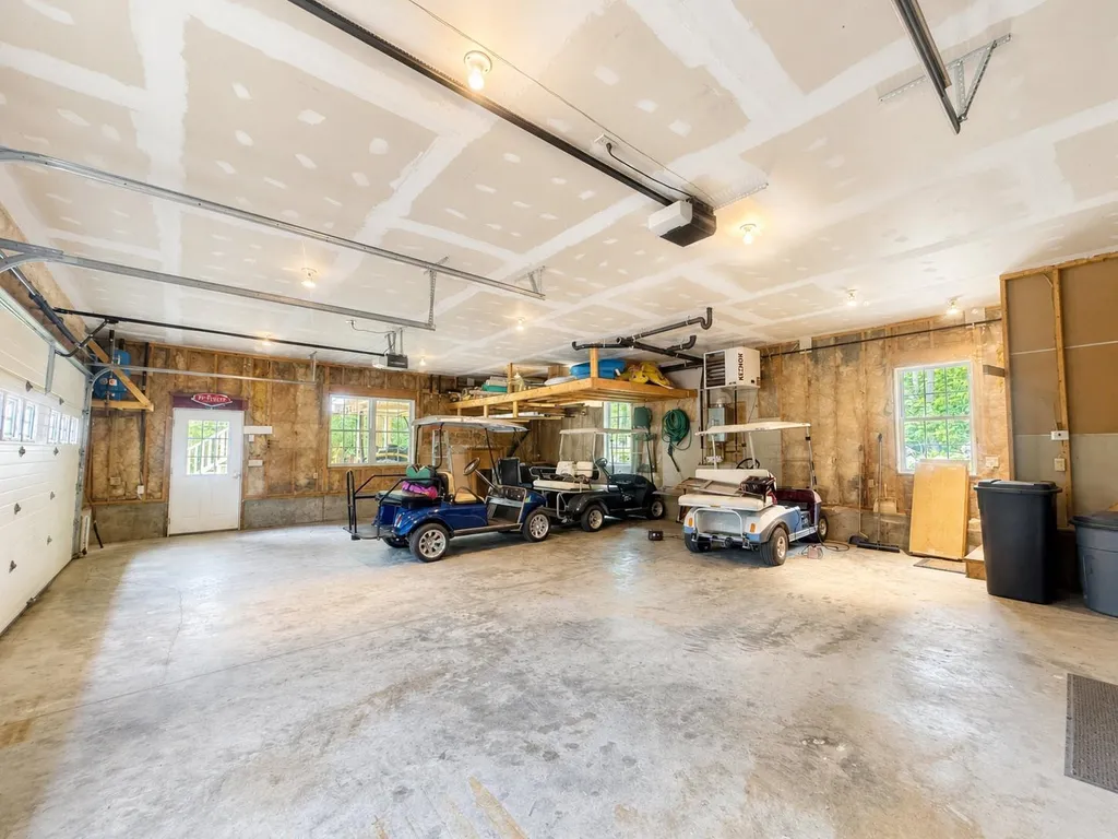 20 Keene Avenue Fitzwilliam NH 03447