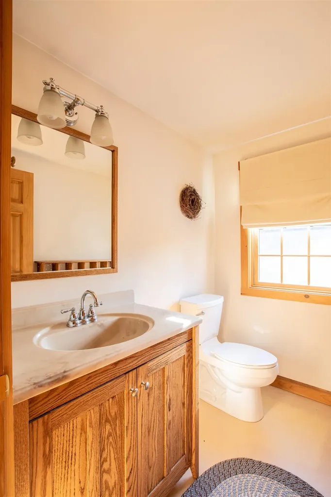 396 Prindle Road Charlotte VT 05445-9194