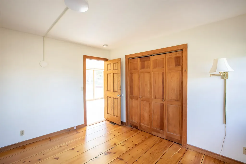 396 Prindle Road Charlotte VT 05445-9194