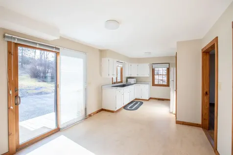 396 Prindle Road Charlotte VT 05445-9194