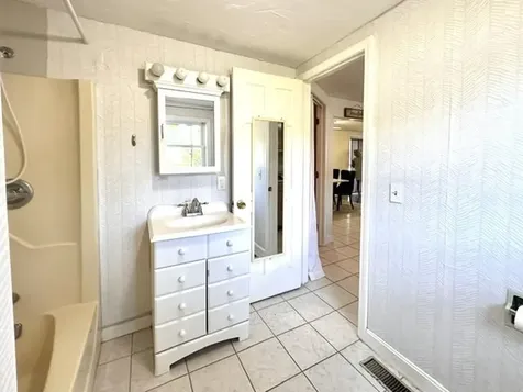 49 Mudgett Hill Road Loudon NH 03307