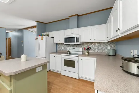 20 Lighthouse Lane Conway NH 03818