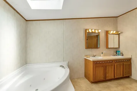 20 Lighthouse Lane Conway NH 03818