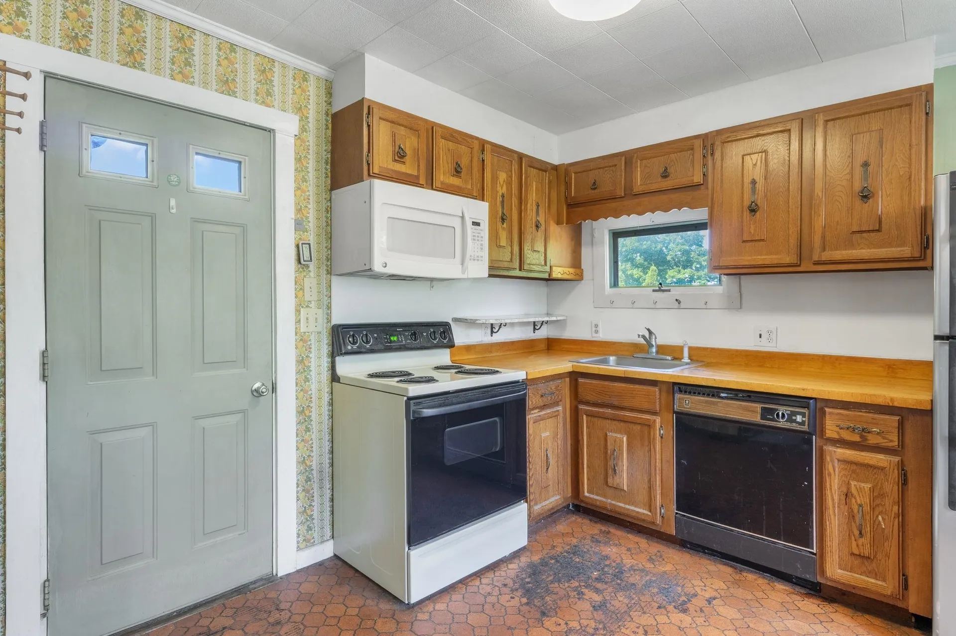 197 Richards Ave Avenue Portsmouth NH 03801