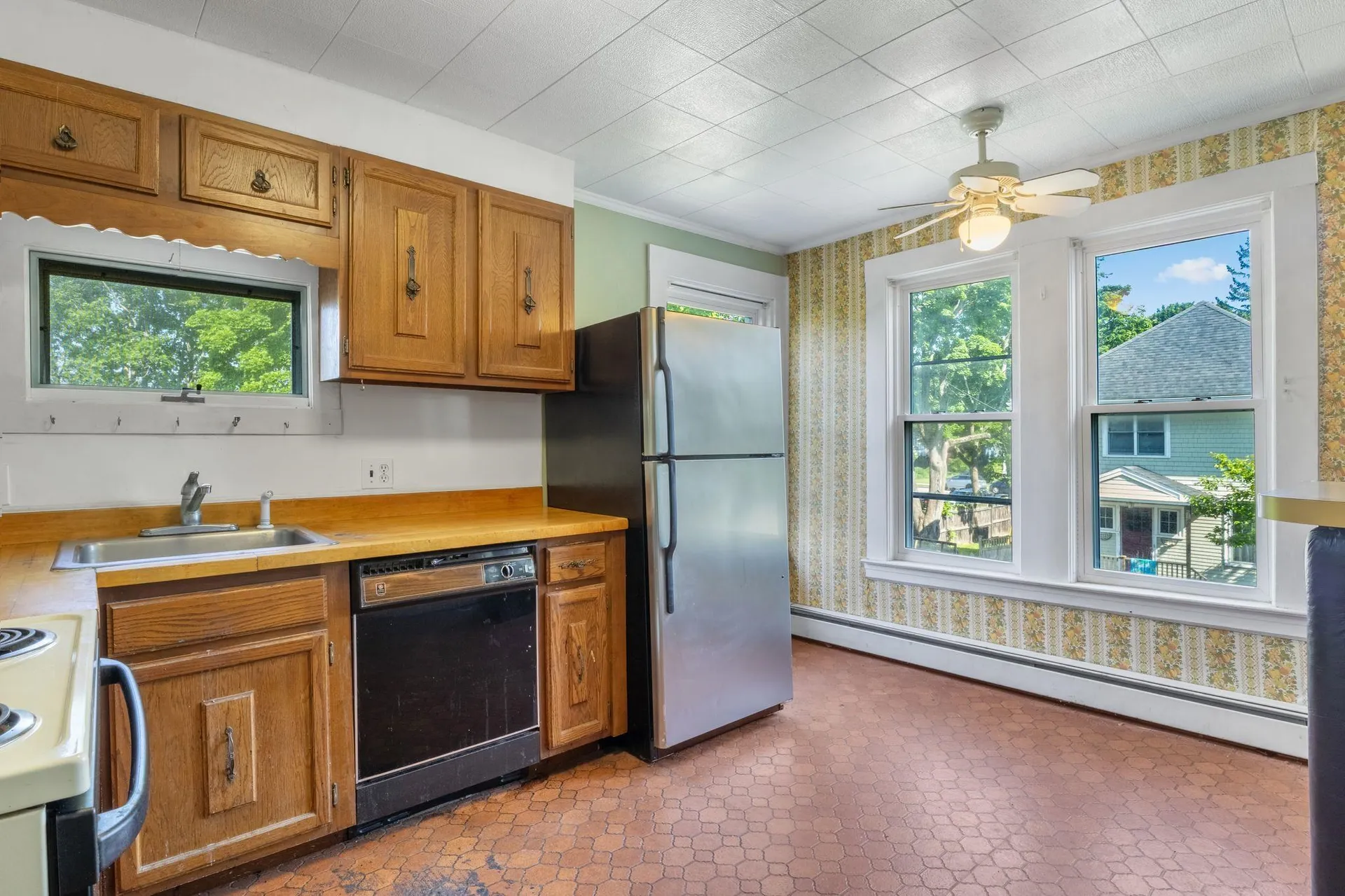 197 Richards Ave Avenue Portsmouth NH 03801
