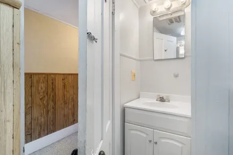 197 Richards Ave Avenue Portsmouth NH 03801