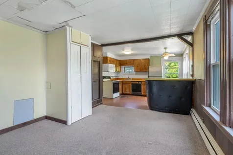 197 Richards Ave Avenue Portsmouth NH 03801