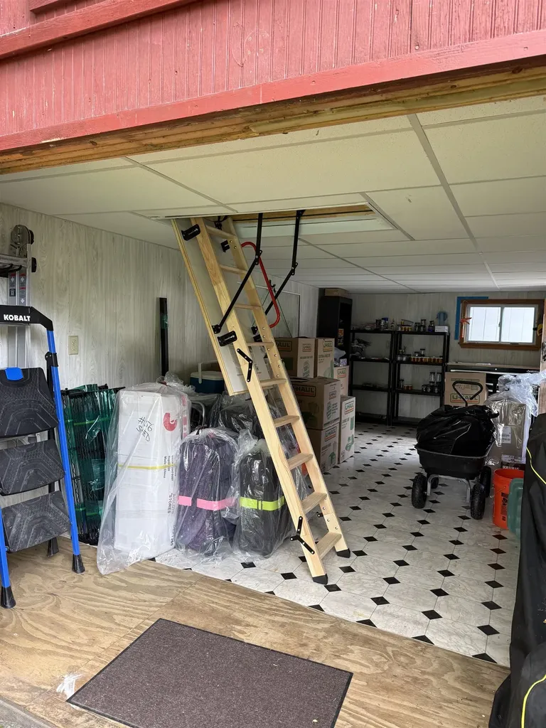 3 Daniels Drive Enfield NH 03748