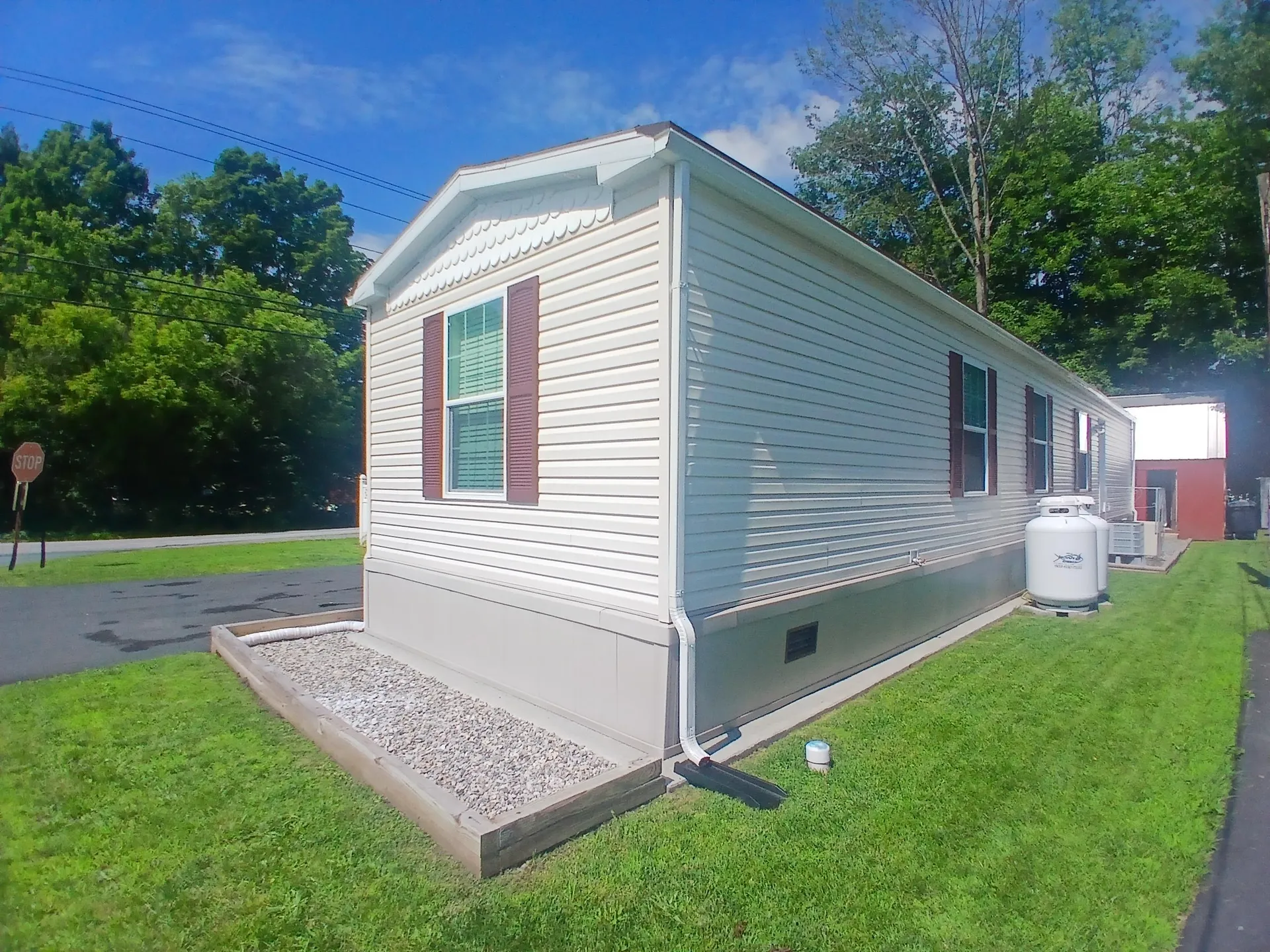 3 Daniels Drive Enfield NH 03748