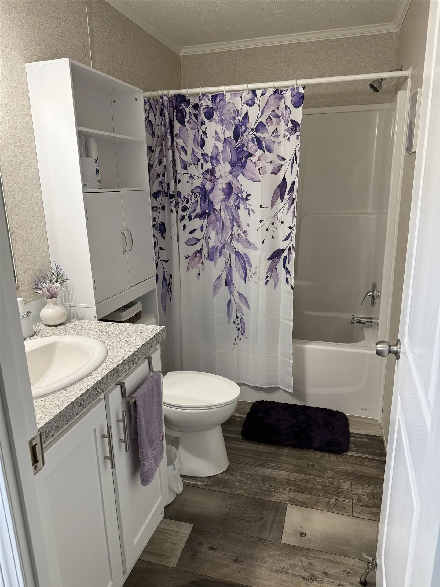 3 Daniels Drive Enfield NH 03748