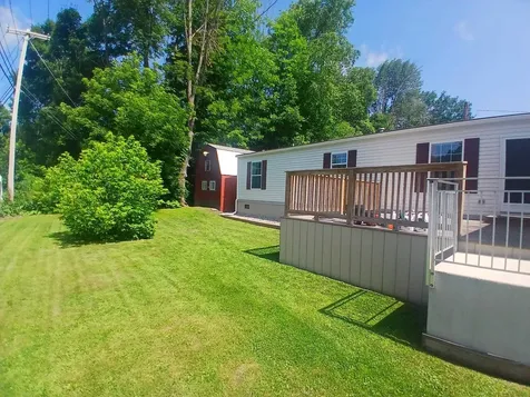 3 Daniels Drive Enfield NH 03748