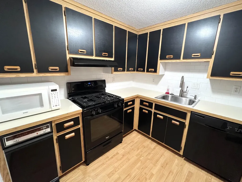 116 Bluestone Drive Nashua NH 03060