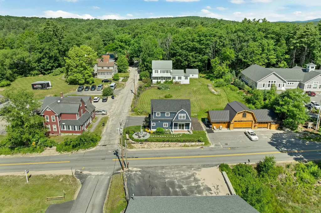46 King Street Wolfeboro NH 03894