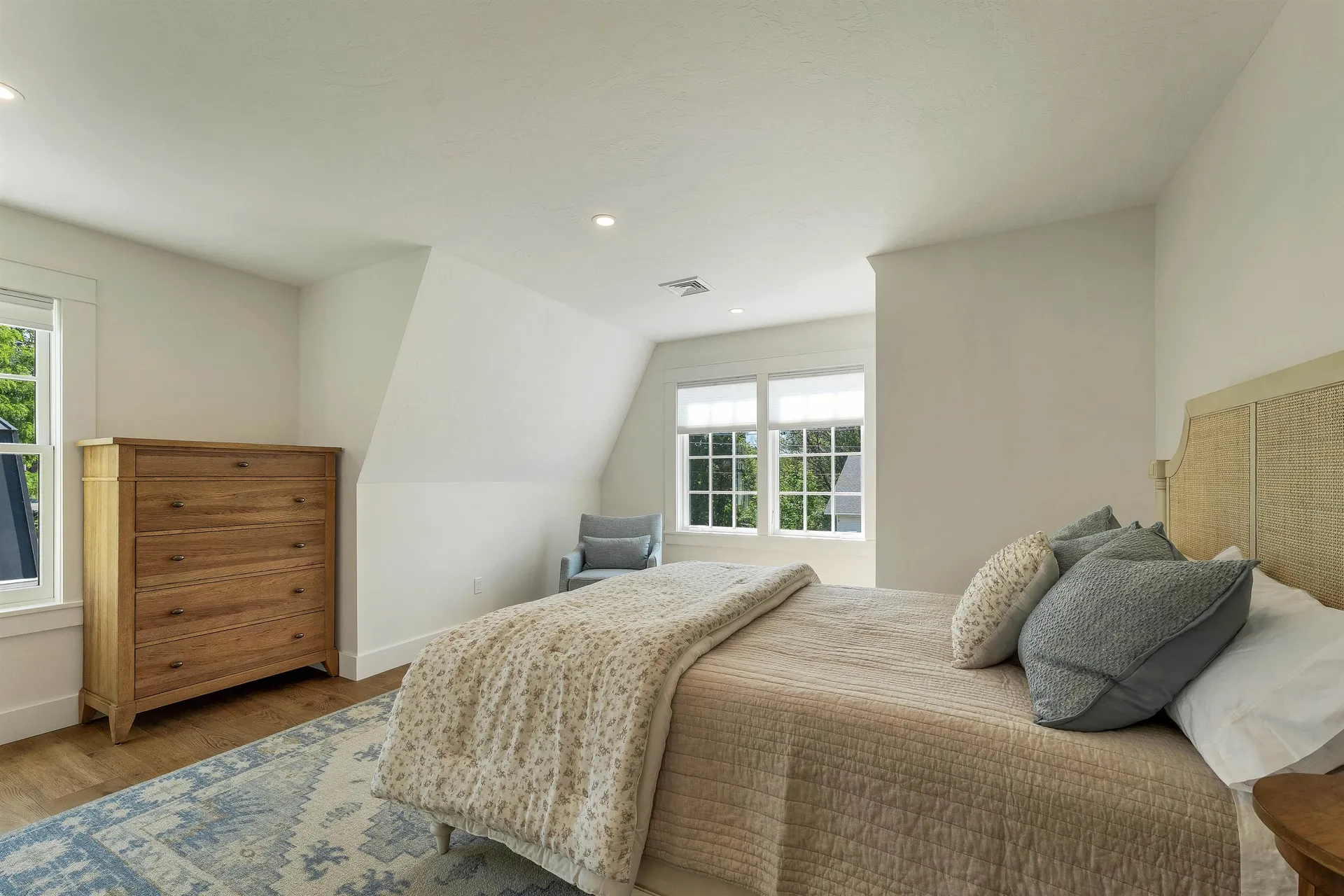 46 King Street Wolfeboro NH 03894