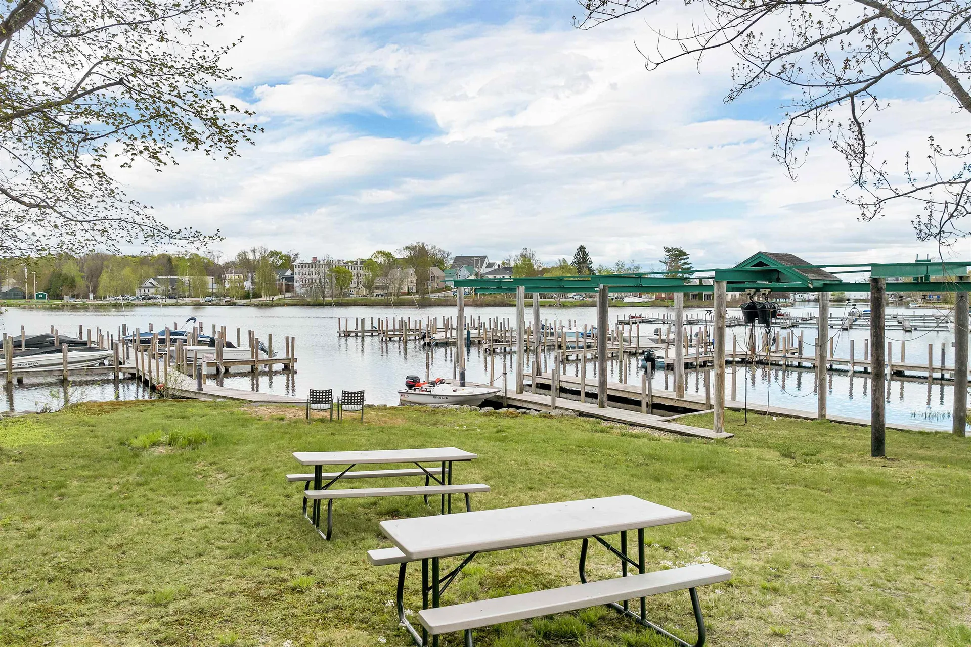 46 King Street Wolfeboro NH 03894