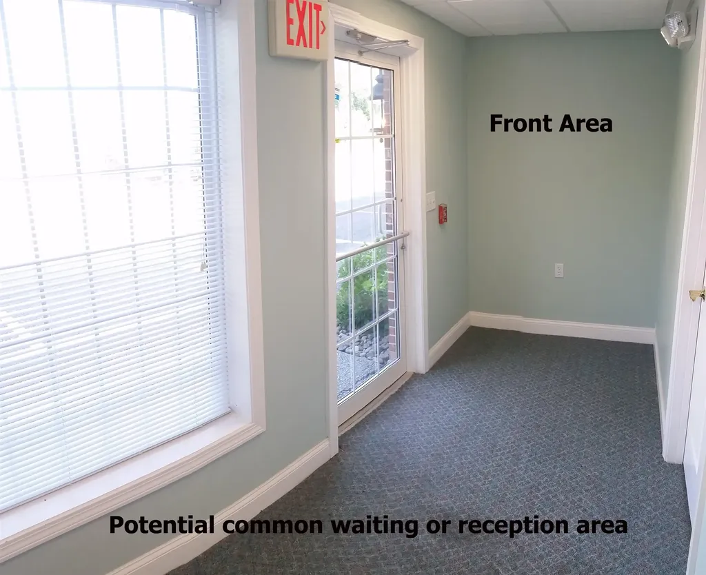 6-4B Mary Clark Drive Hampstead NH 03841
