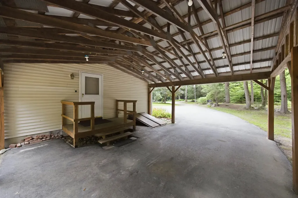 20 Potato Hill Road Woodstock NH 03262