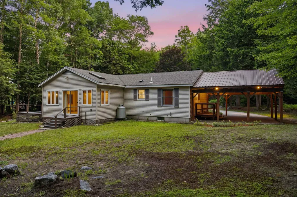 20 Potato Hill Road Woodstock NH 03262