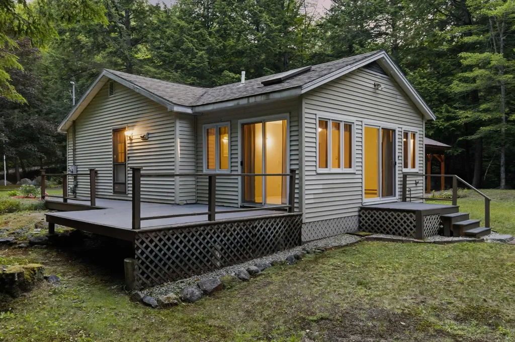 20 Potato Hill Road Woodstock NH 03262