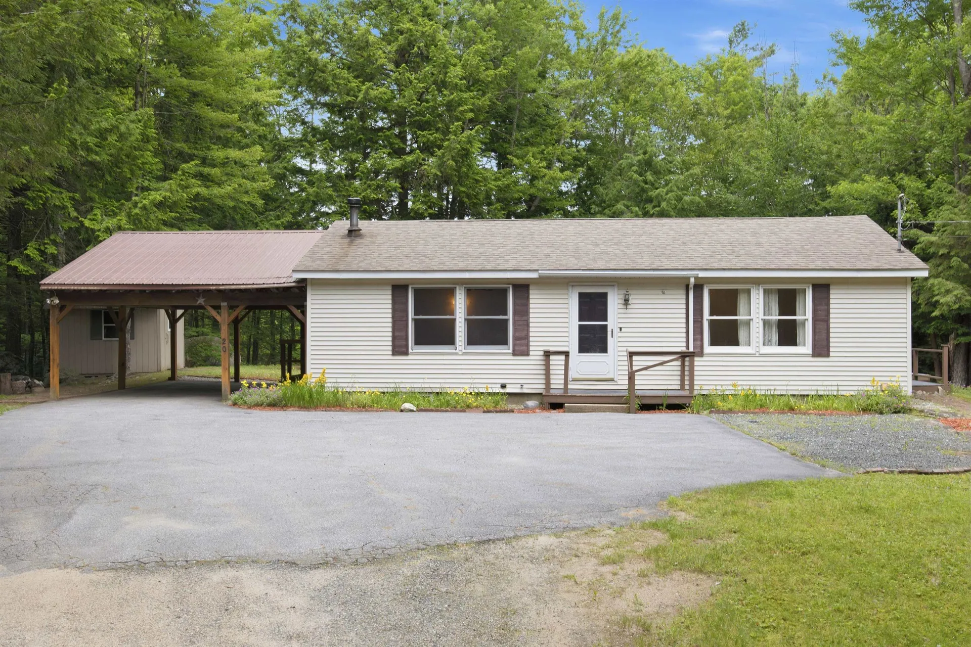 20 Potato Hill Road Woodstock NH 03262
