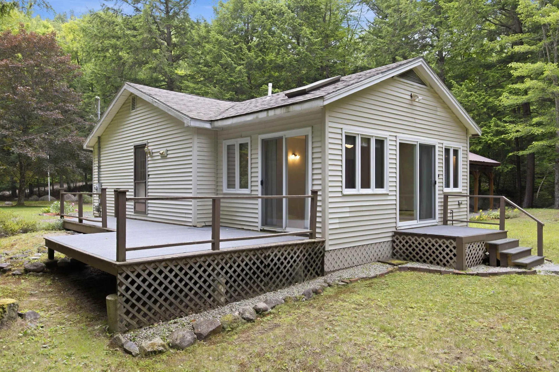 20 Potato Hill Road Woodstock NH 03262